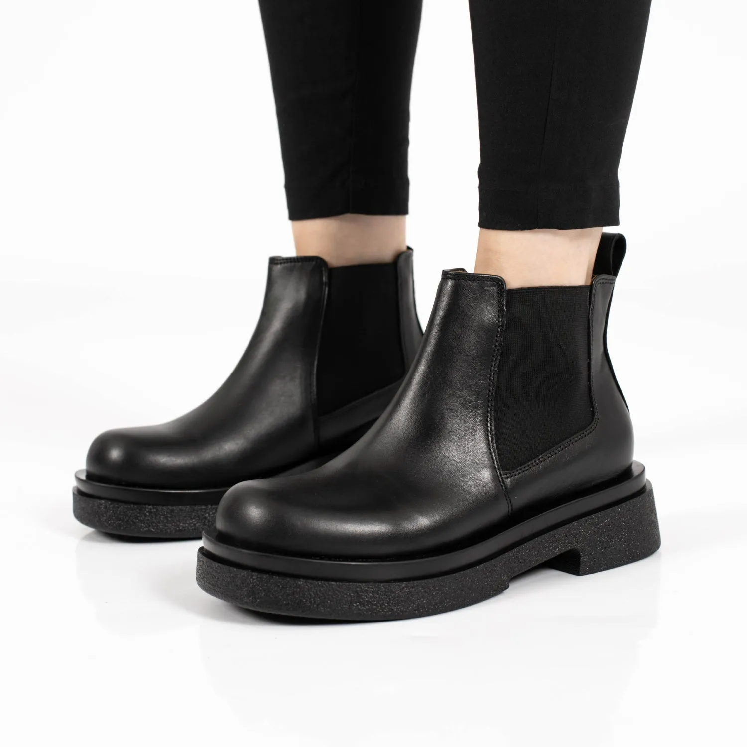 BOTA CARTERS NEGRA