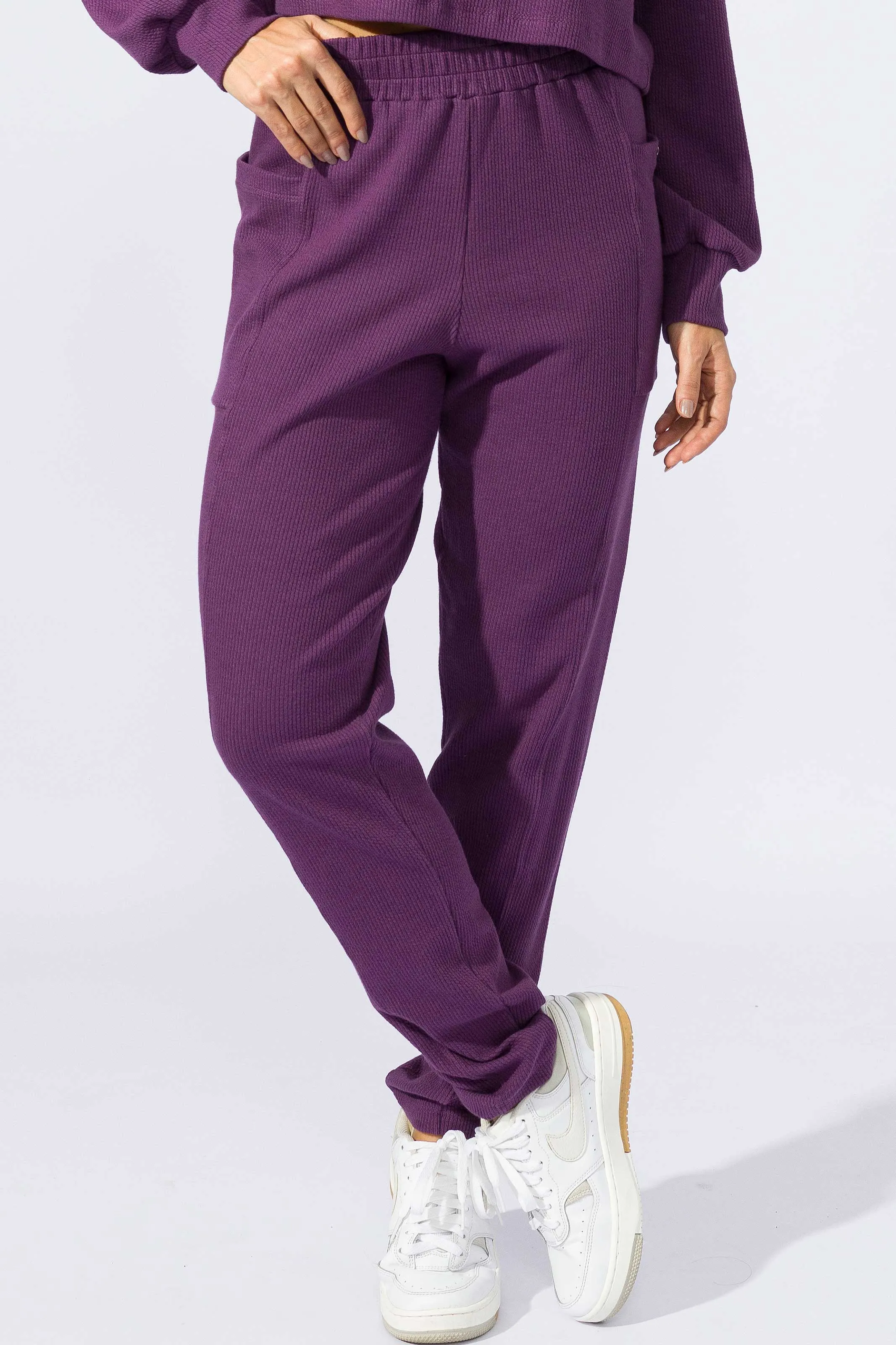 Calça Jogger com Bolso Roxa