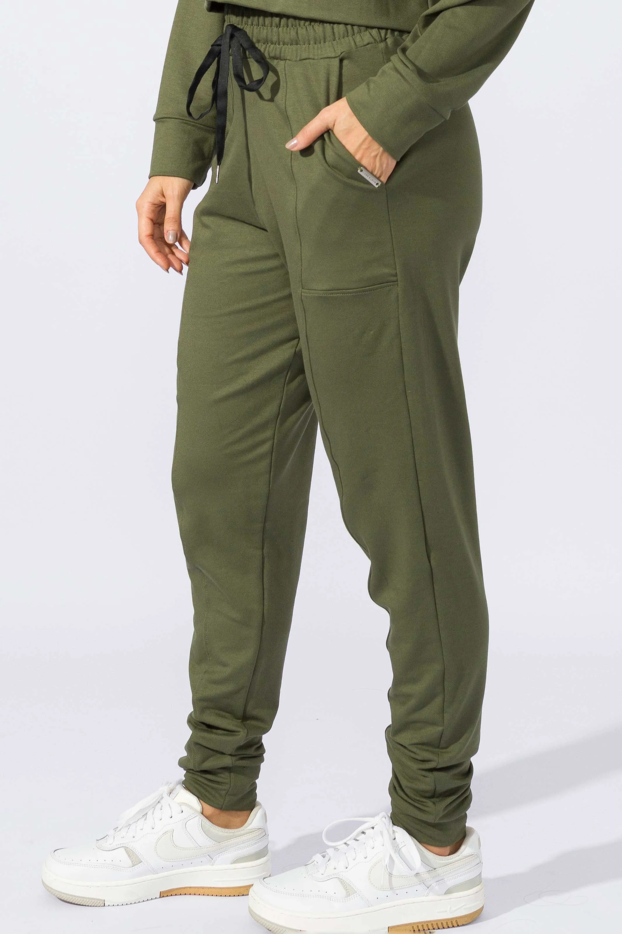 Calça Jogger com Bolso Verde