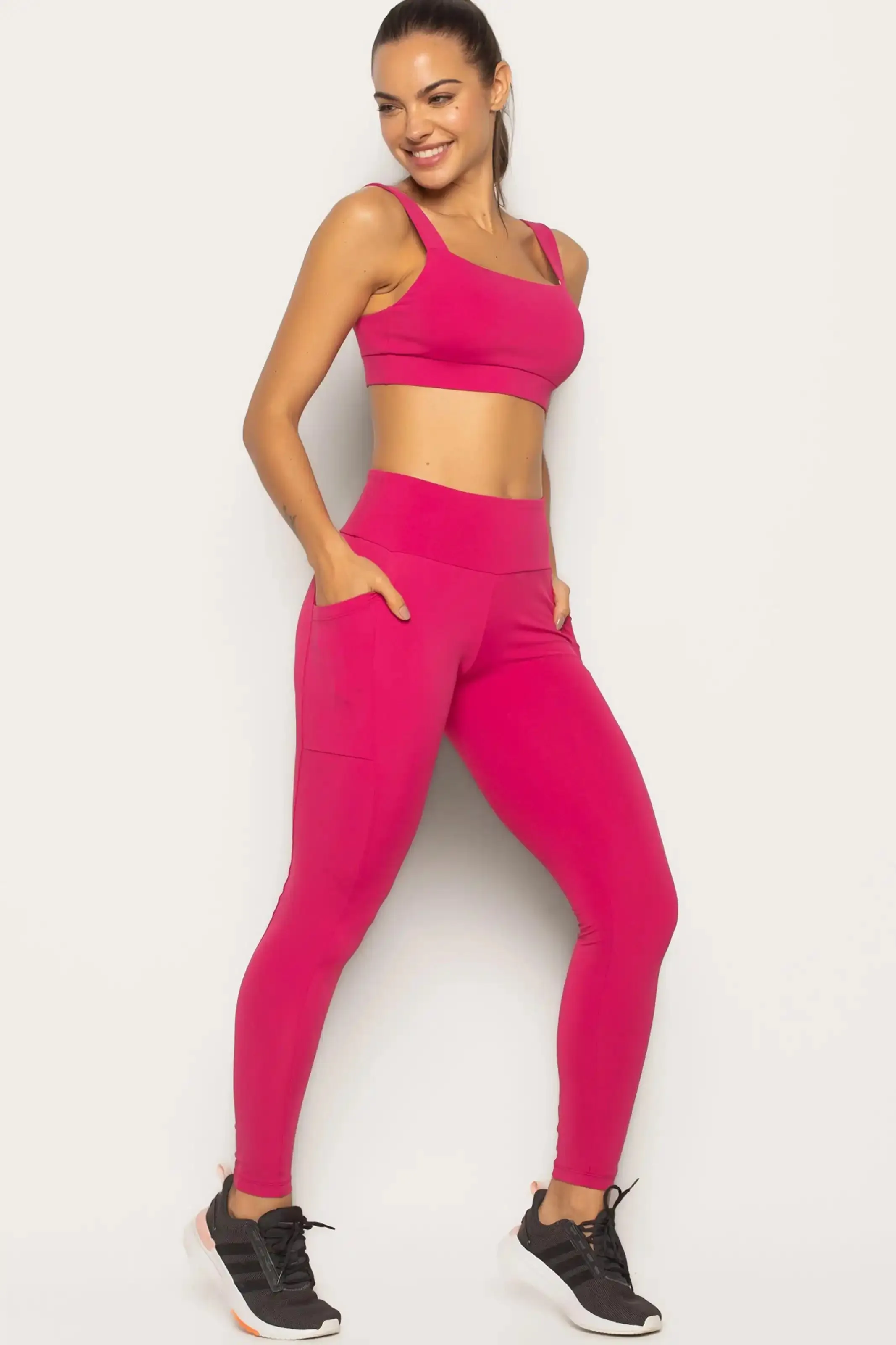 Calça Legging Modeladora com Bolso Rosa