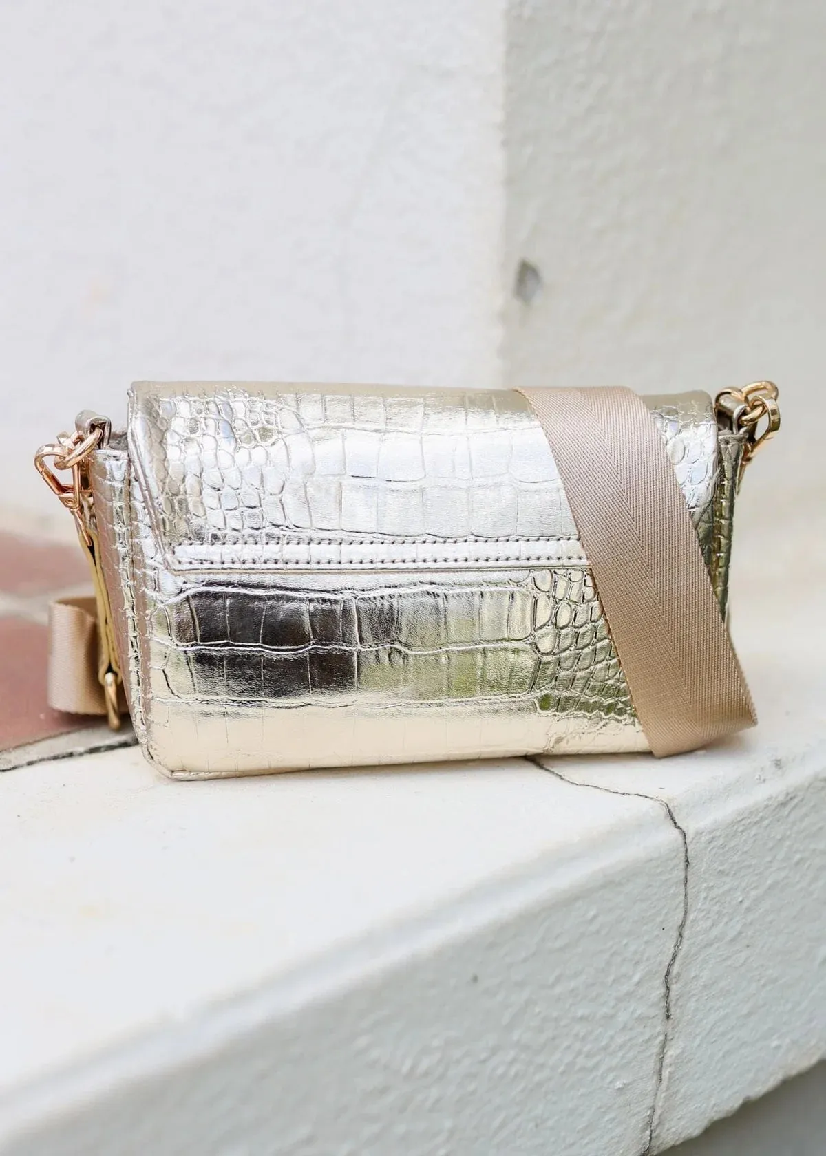 Caroline Hill Dakota Crossbody Bag in Metallic Gold