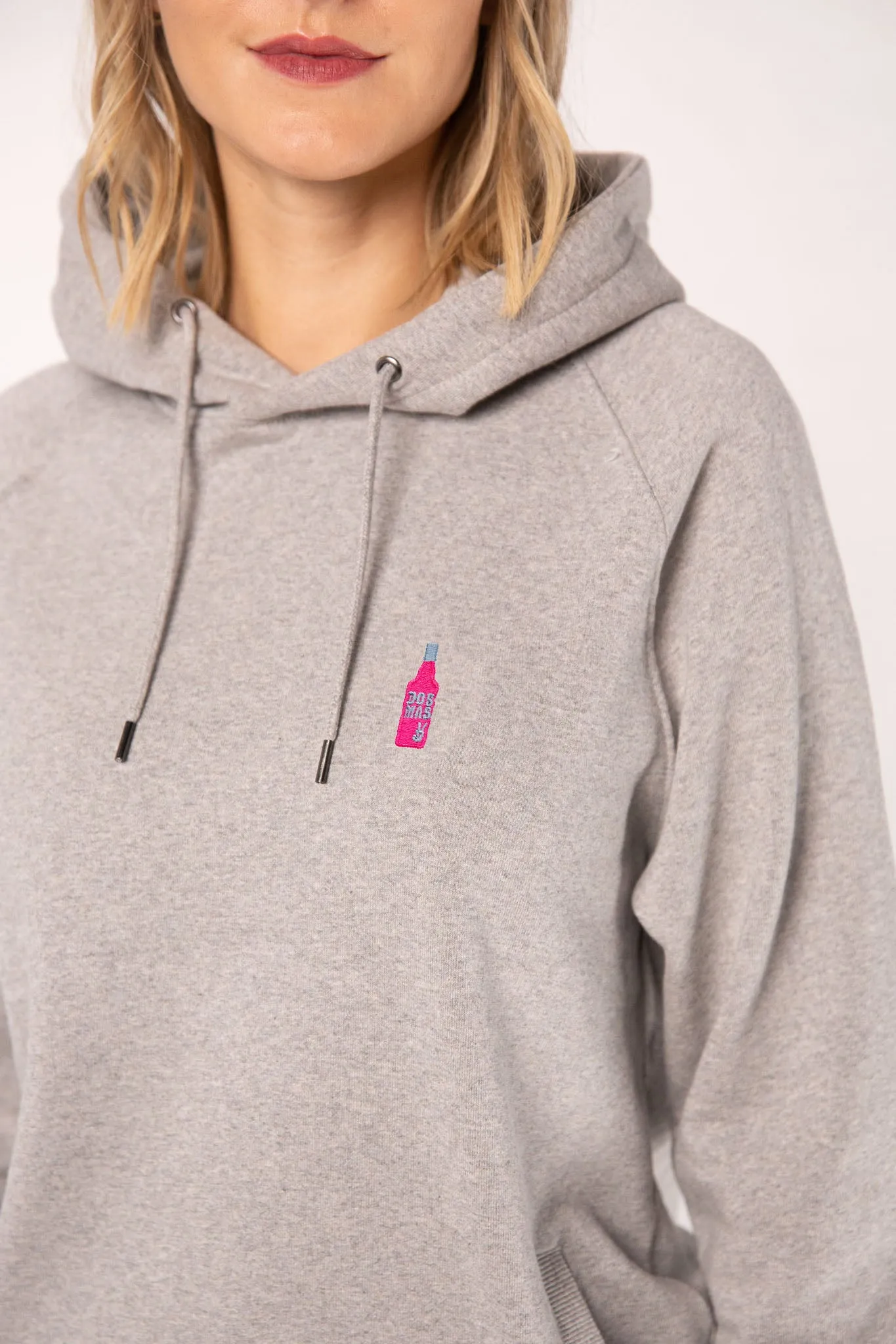 dos mas | Bestickter Bio-Baumwoll Frauen Hoodie