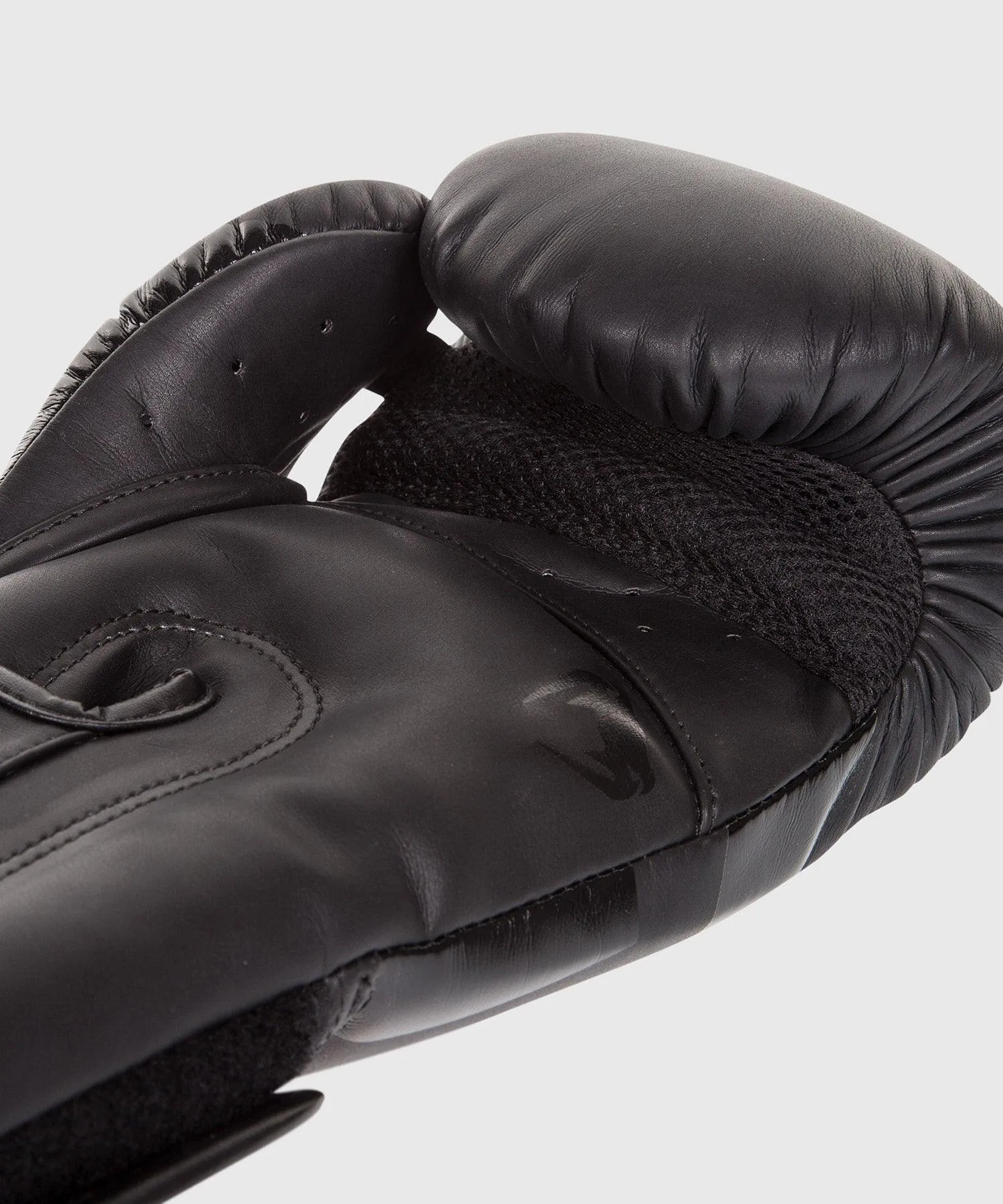 Guantes de Boxeo Venum Elite - Negro