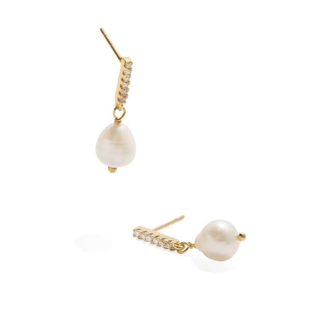 LINE DROP PEARL EARRINGS