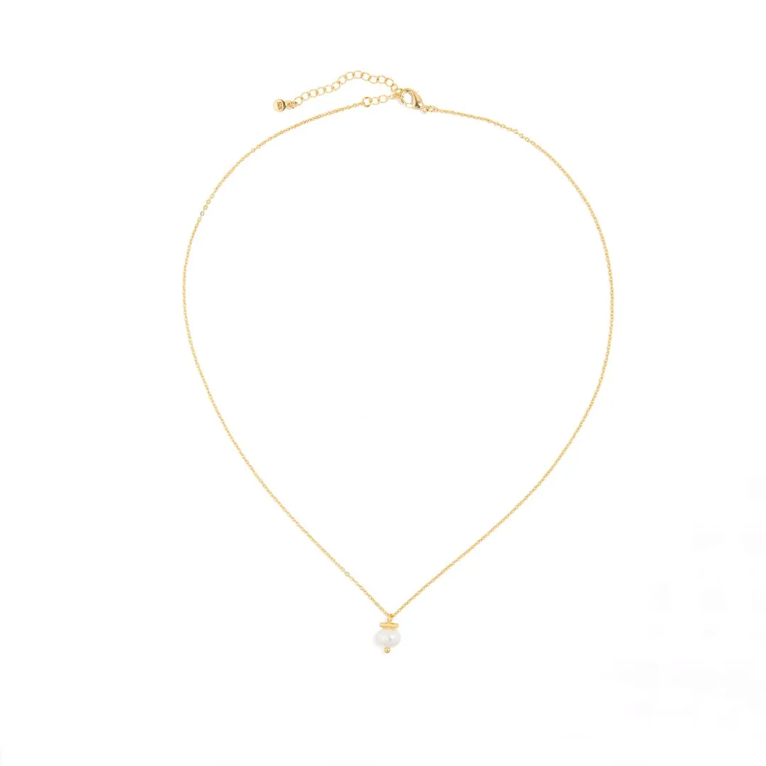 PEARL CHARM BAR GOLDEN NECKLACE