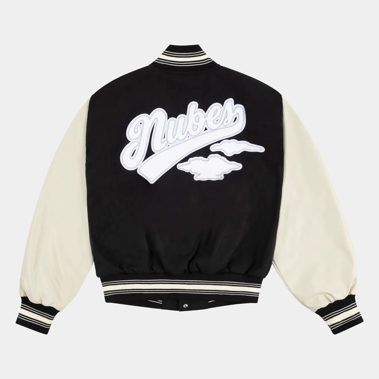 Varsity jacket Nubes color negro